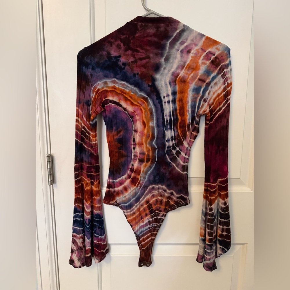 Katya Moon Dyes Long Sleeve Bodysuit Flare Sleeves - Picture 2 of 3